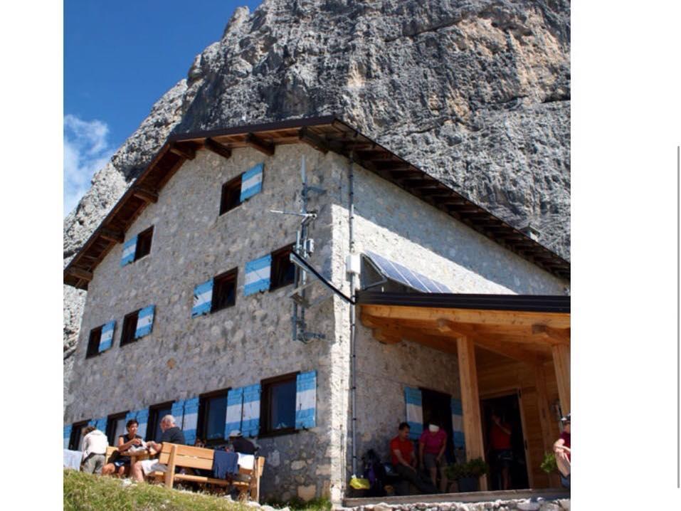 Rifugio Velo Della Madonna San Martino Di Castrozza Bagian luar foto